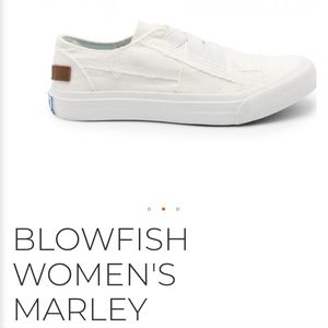 New without tags Blowfish White Canvas Shoes
